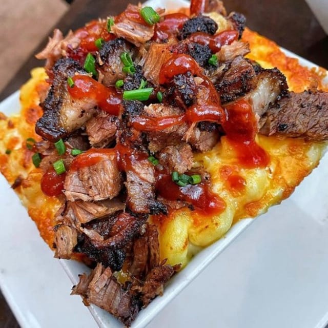 BBQ Mac N Cheese.